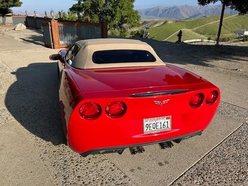 2007 Chevrolet Corvette Base