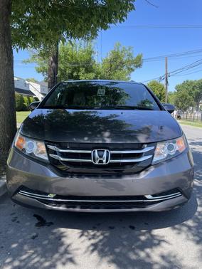 Gray 2014 Honda Odyssey EX