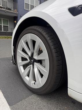 White 2021 Tesla Model 3 Standard Range Plus