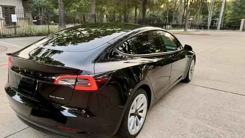 Black 2022 Tesla Model 3 Long Range