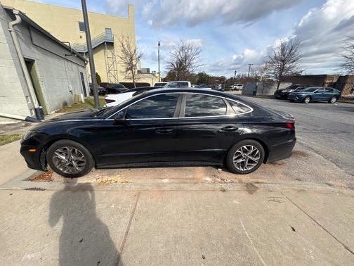 2021 Hyundai SONATA SEL