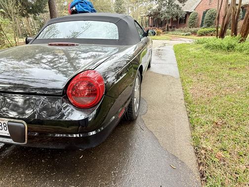 2002 Ford Thunderbird Deluxe