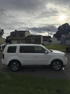 White 2013 Honda Pilot EX-L
