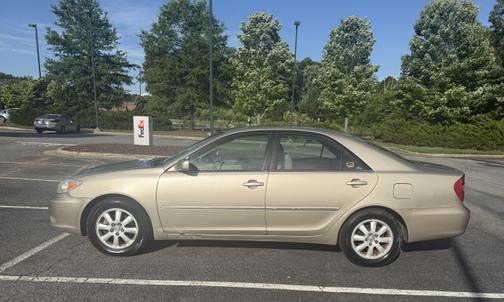 2003 Toyota Camry LE