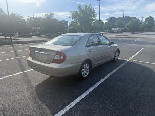 2003 Toyota Camry LE