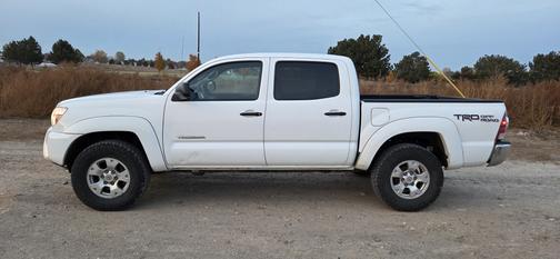 2015 Toyota Tacoma Base