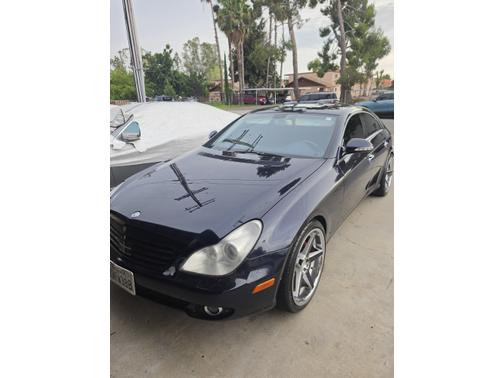 Blue 2007 Mercedes-Benz CLS-Class CLS 550