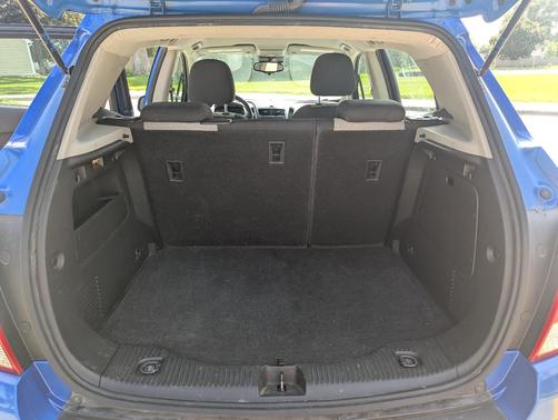 Blue 2016 Chevrolet Trax LS