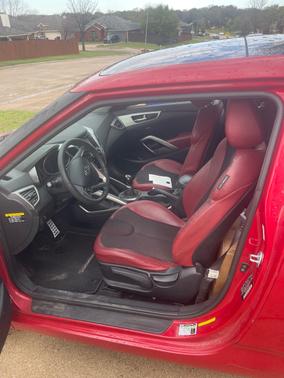 2012 Hyundai Veloster Base