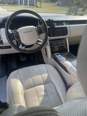 White 2015 Land Rover Range Rover 3.0L Supercharged HSE