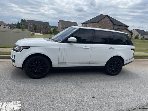 White 2015 Land Rover Range Rover 3.0L Supercharged HSE