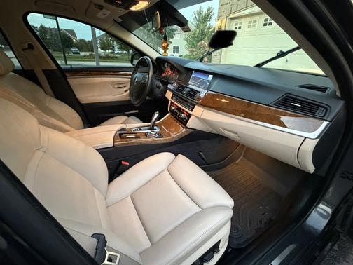 Gray 2011 BMW 535 i xDrive