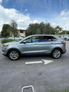 Silver 2023 Ford Edge Titanium