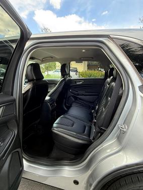 Silver 2023 Ford Edge Titanium
