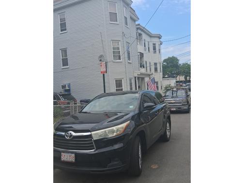 Black 2015 Toyota Highlander LE Plus