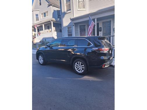Black 2015 Toyota Highlander LE Plus