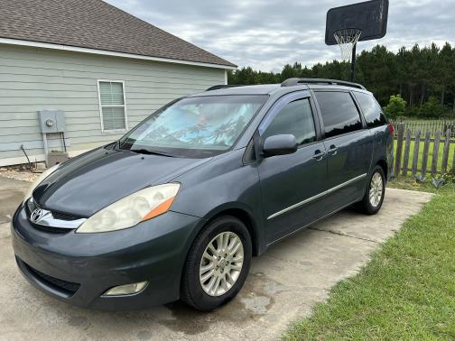 2009 Toyota Sienna XLE Limited
