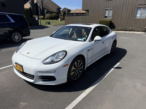 2016 Porsche Panamera E-Hybrid S