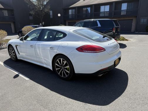 2016 Porsche Panamera E-Hybrid S