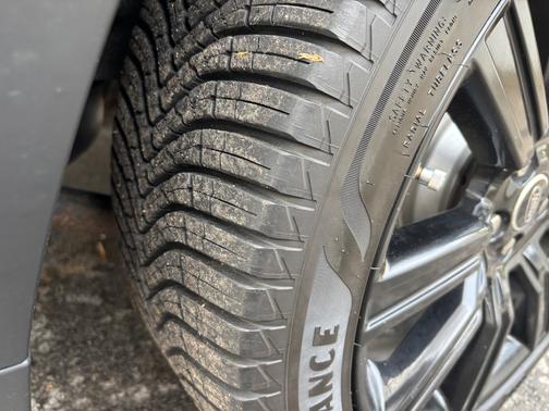 Black 2013 Land Rover Range Rover Evoque Pure