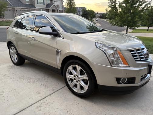 2014 Cadillac SRX Performance Collection