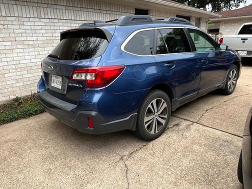 Blue 2019 Subaru Outback 2.5i Limited