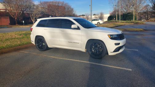 Photo 2 of 28 of 2015 Jeep Grand Cherokee High Altitude