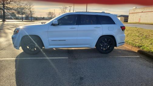 Photo 4 of 28 of 2015 Jeep Grand Cherokee High Altitude