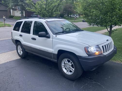 2004 Jeep Grand Cherokee Laredo
