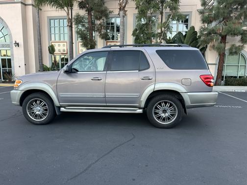 2002 Toyota Sequoia SR5