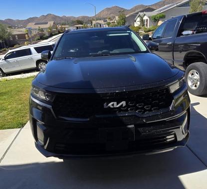 Black 2023 Kia Sorento SX