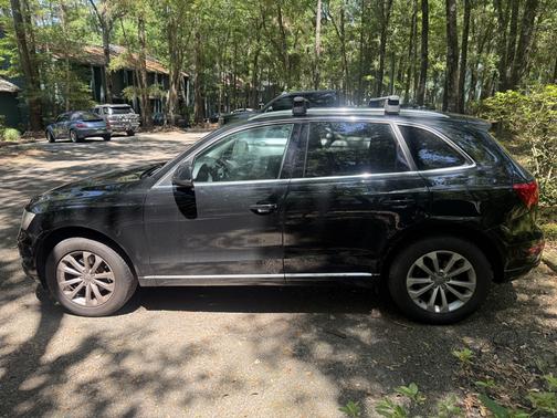 Black 2013 Audi Q5 2.0T Premium Plus