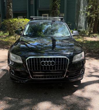 Black 2013 Audi Q5 2.0T Premium Plus