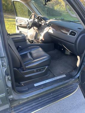 Blue 2008 GMC Yukon Denali
