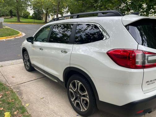 White 2025 Subaru Ascent Touring 7-Passenger