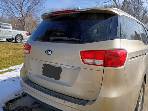 2016 Kia Sedona LX