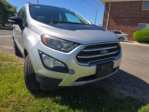 Silver 2019 Ford EcoSport SES