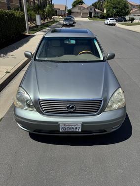 2001 Lexus LS 430 Base