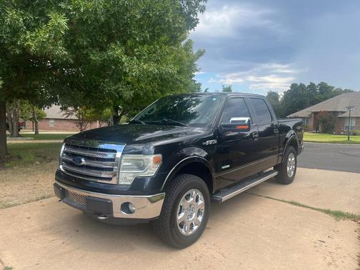 Black 2014 Ford F-150 Lariat