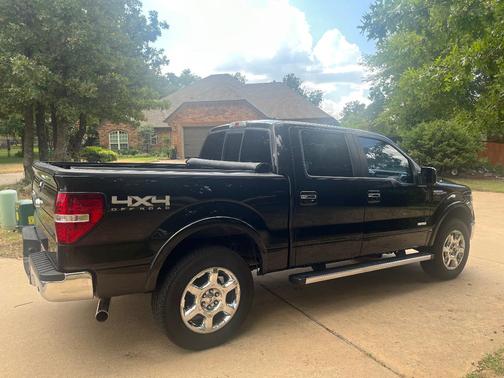 Black 2014 Ford F-150 Lariat