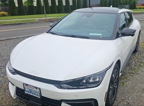 White 2022 Kia EV6 GT-Line