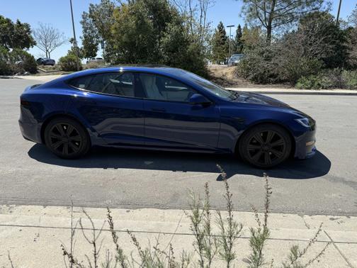 2022 Tesla Model S Long Range