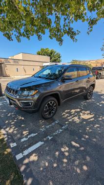 Gray 2020 Jeep Compass Trailhawk