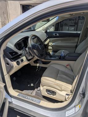 2018 Lincoln MKT Reserve