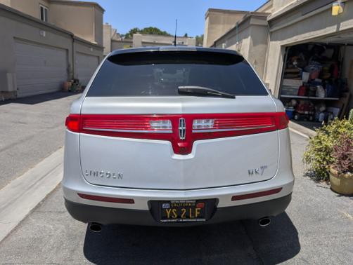 2018 Lincoln MKT Reserve