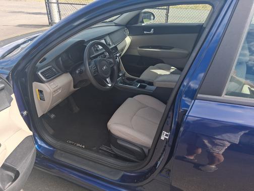 Blue 2016 Kia Optima LX