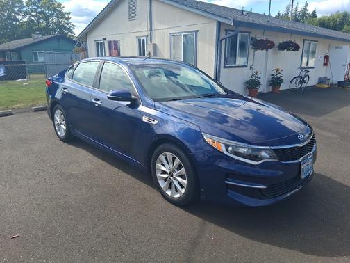 Blue 2016 Kia Optima LX