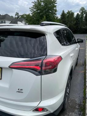 White 2016 Toyota RAV4 LE