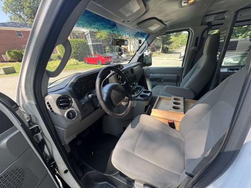 2014 Ford E250 Cargo