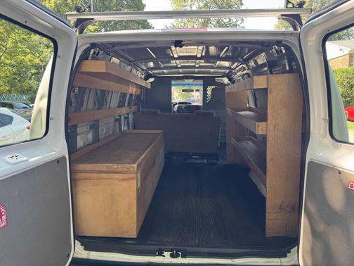 2014 Ford E250 Cargo